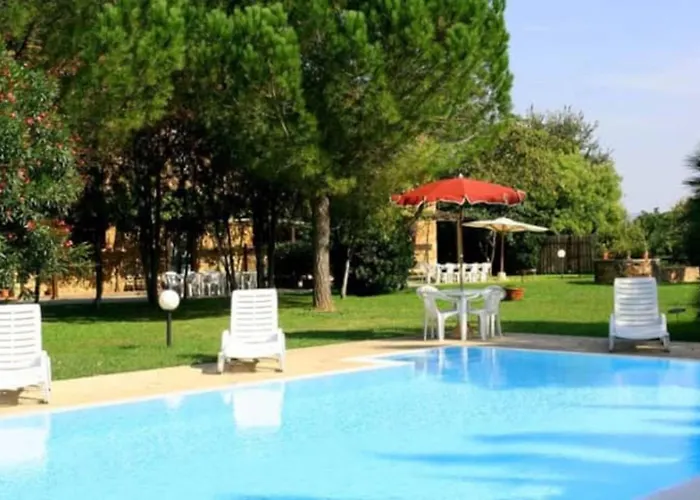Podere Cafaggi ホテル 4*
