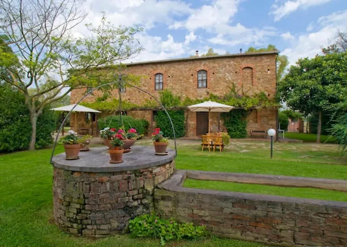 Podere Cafaggi ホテル 4*